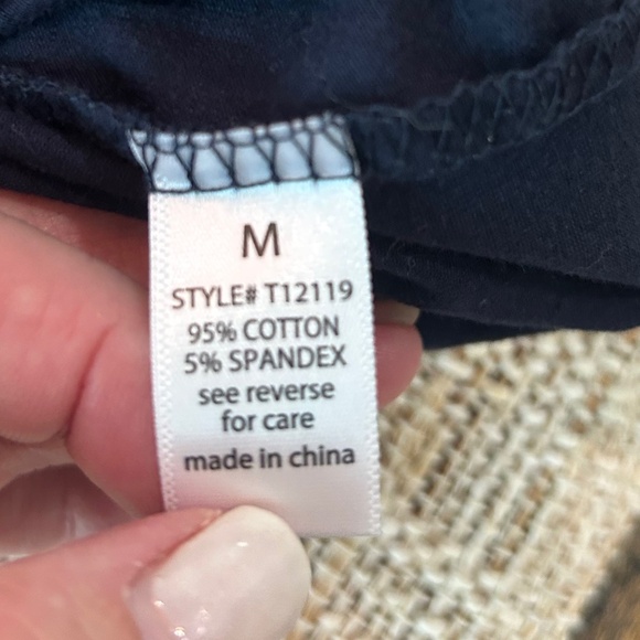 🔵NWT - ACTIVE BASIC SLEEVELESS CROP TOP - Picture 7 of 11